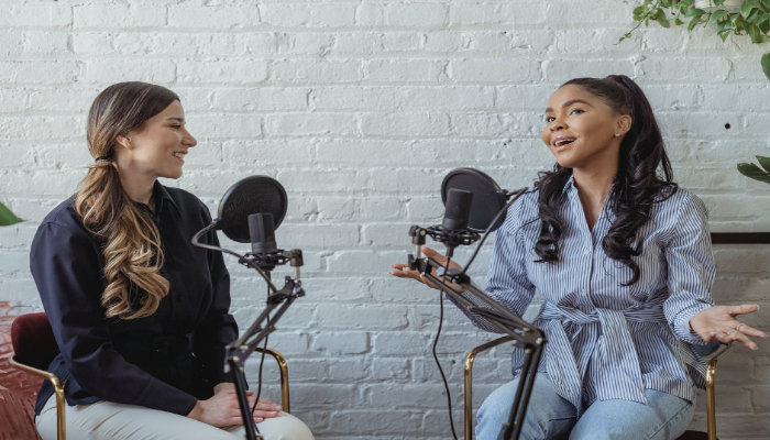 como grabar un podcast